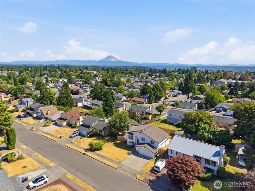 Property photo for 5402 34th Street Loop NE, Tacoma photo 38