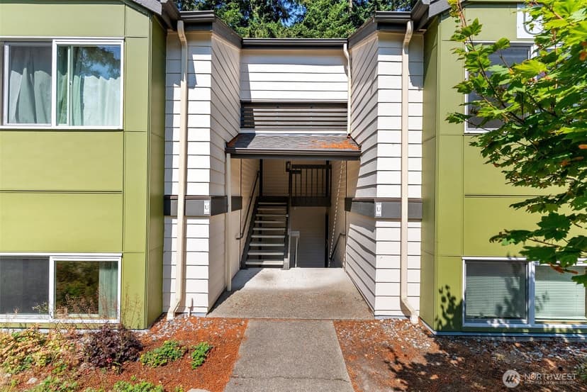 Property photo for 31500 33rd Place SW #U-206, Federal Way photo 32