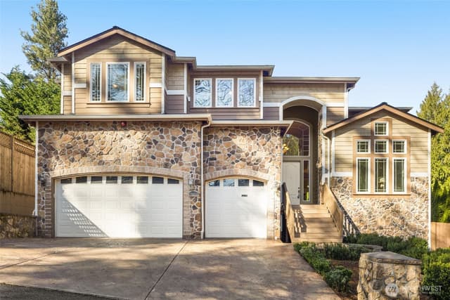 Property photo for 18638 92nd Avenue NE, Bothell