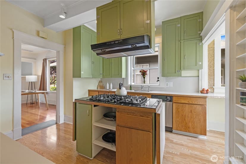 Property photo for 1705 Hoyt Avenue, Everett photo 12