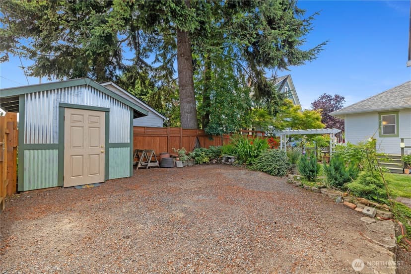 Property photo for 1705 Hoyt Avenue, Everett photo 27