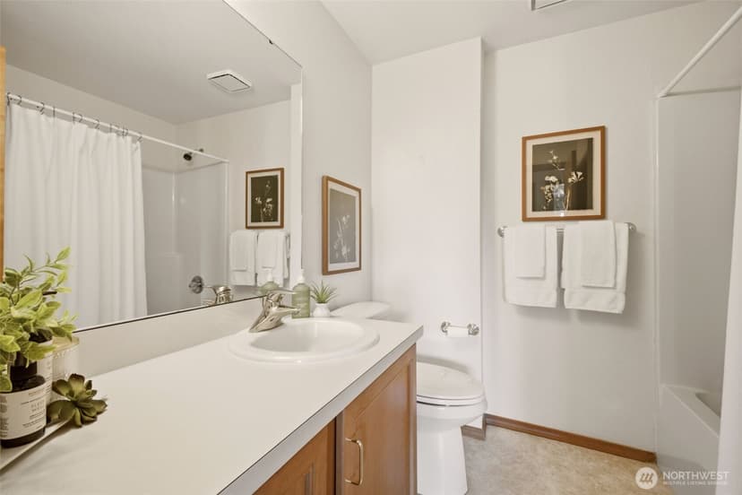 Property photo for 8917 81st Street SW, Lakewood photo 29