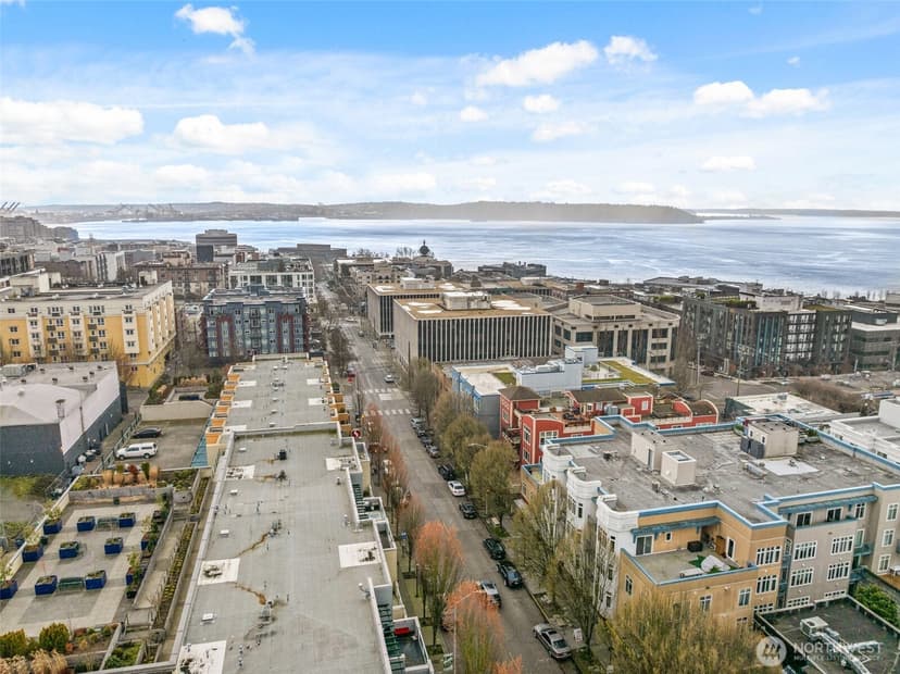 Property photo for 17 W Mercer Street #206, Seattle photo 32