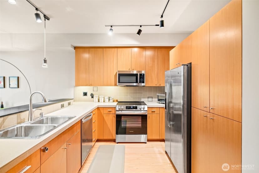 Property photo for 17 W Mercer Street #206, Seattle photo 7