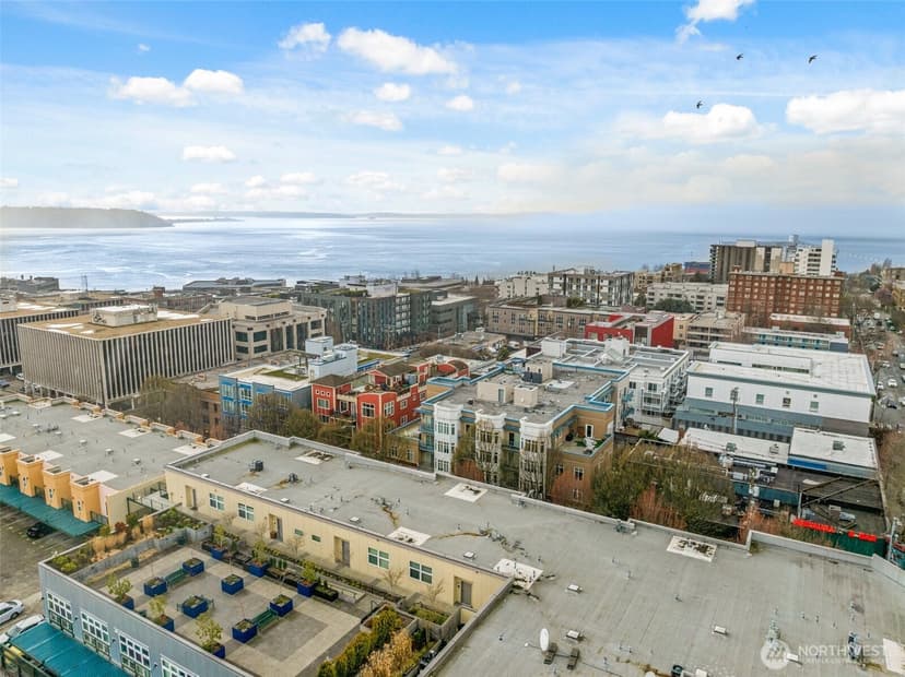 Property photo for 17 W Mercer Street #206, Seattle photo 33