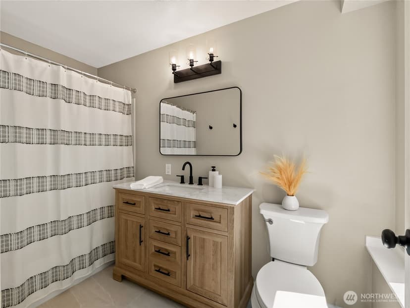 Property photo for 420 222nd Avenue NE, Sammamish photo 19