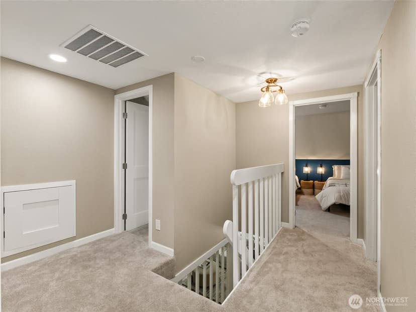 Property photo for 420 222nd Avenue NE, Sammamish photo 20