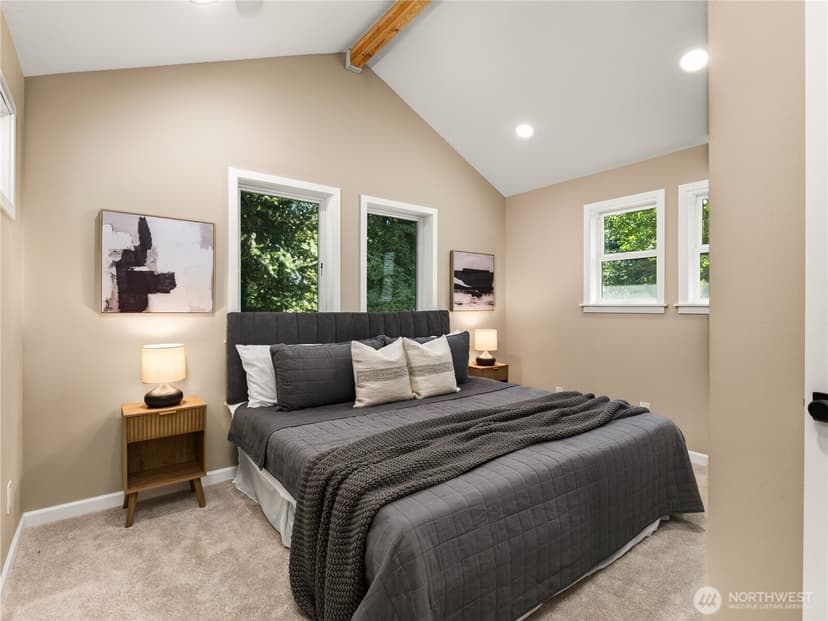 Property photo for 420 222nd Avenue NE, Sammamish photo 21