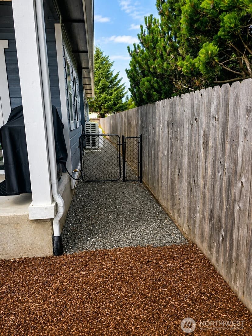 Property photo for 574 Weatherwax Loop NE, Ocean Shores photo 25