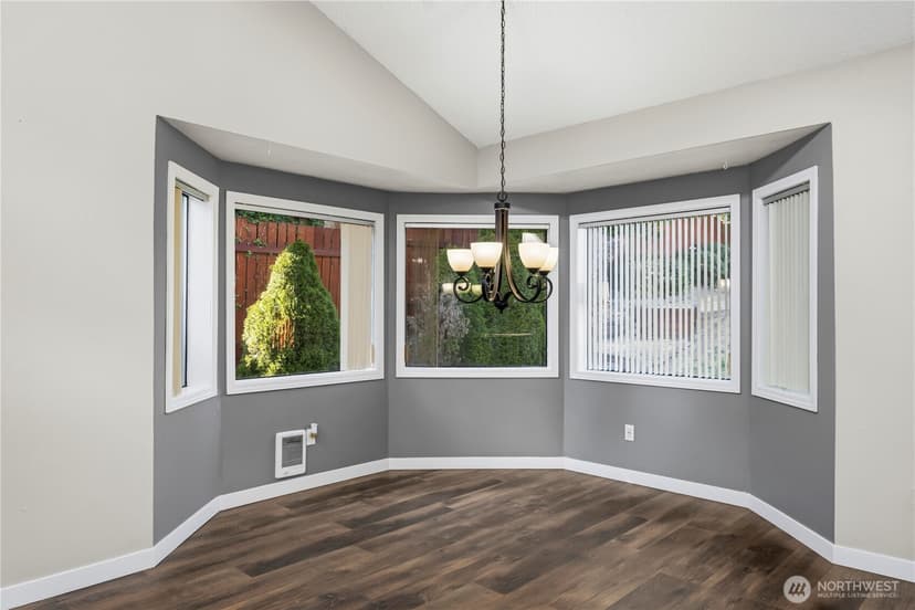 Property photo for 3531 Inverness Drive NE, Tacoma photo 8