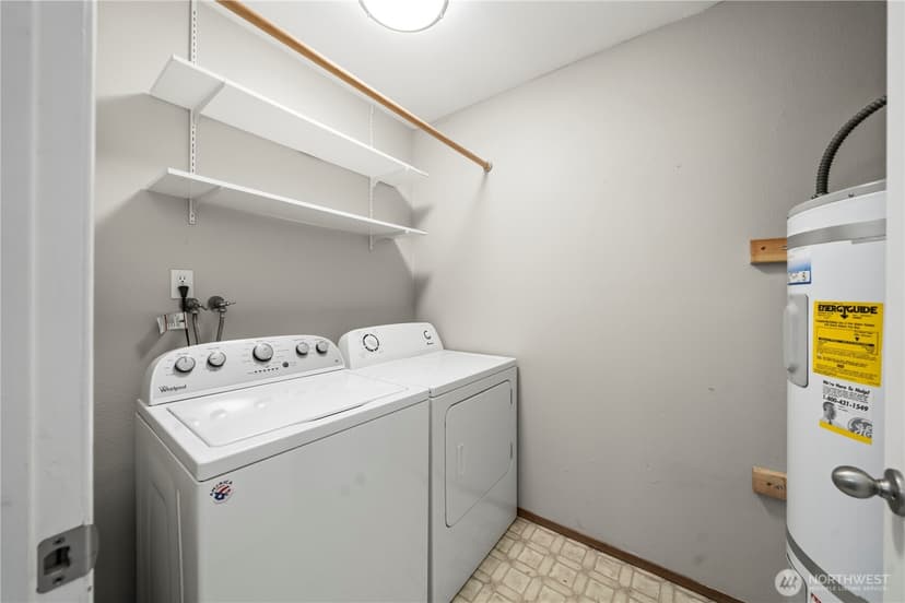 Property photo for 3531 Inverness Drive NE, Tacoma photo 13