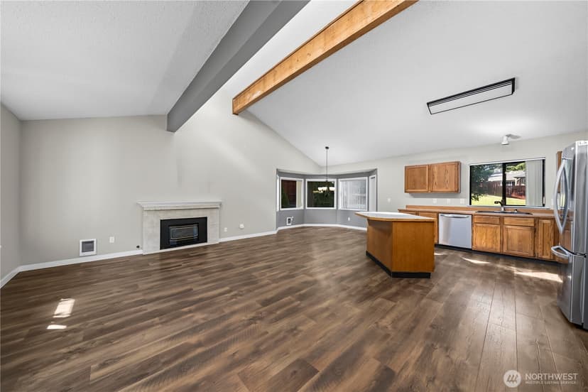 Property photo for 3531 Inverness Drive NE, Tacoma photo 2
