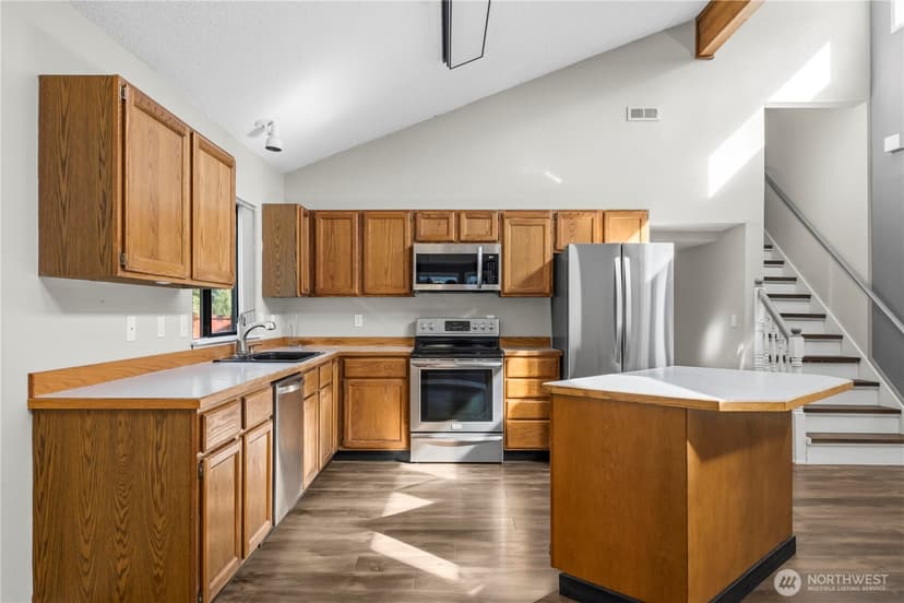 Property photo for 3531 Inverness Drive NE, Tacoma photo 6
