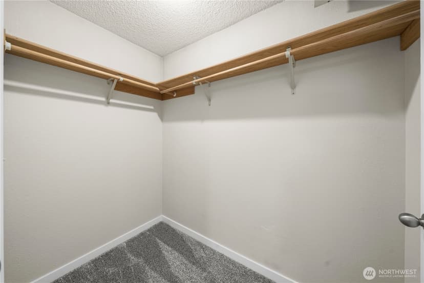Property photo for 3531 Inverness Drive NE, Tacoma photo 19