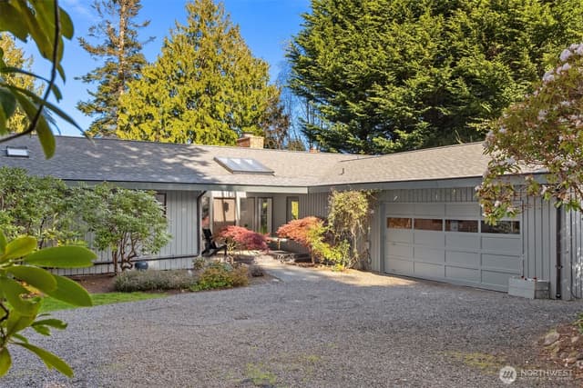 Property photo for 10700 NE Broomgerrie Road, Bainbridge Island photo 2