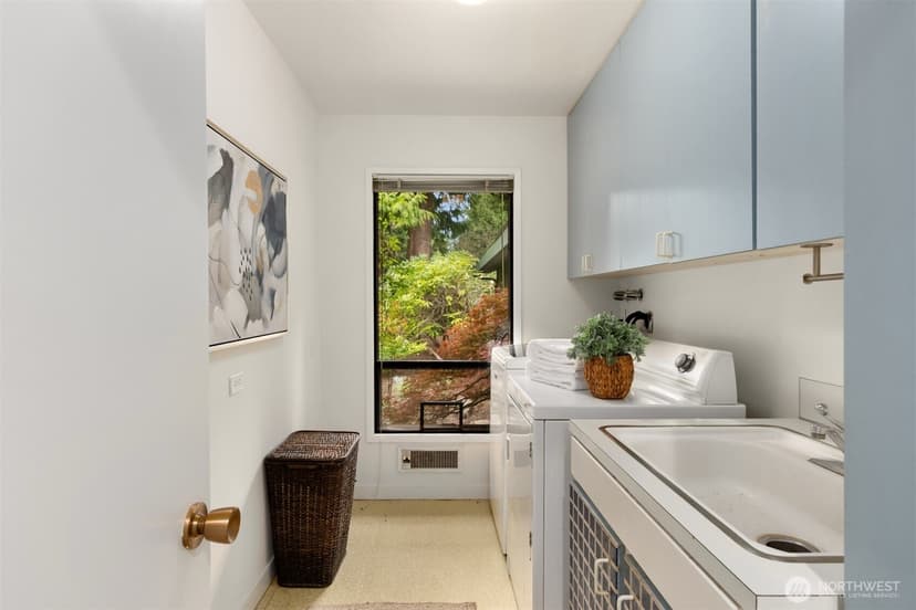 Property photo for 10700 NE Broomgerrie Road, Bainbridge Island photo 24