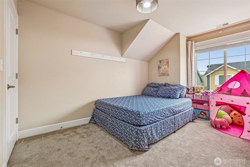 Property photo for 10015 1st Street NE, Lake Stevens photo 16