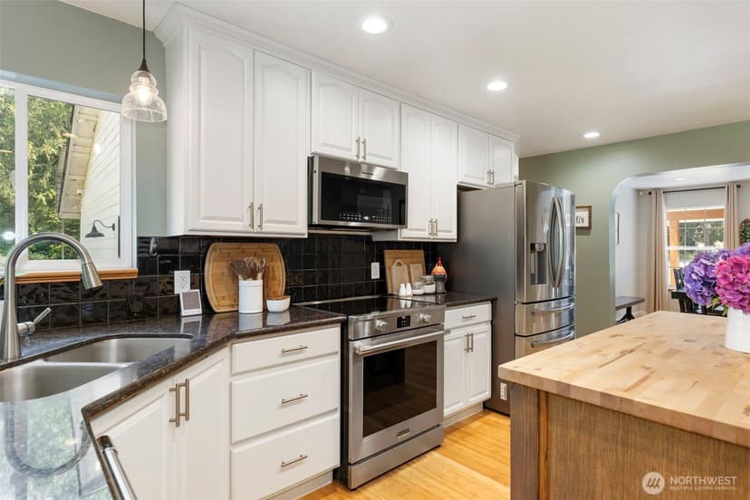 Property photo for 8843 Clearwater Lane SE, Port Orchard photo 15