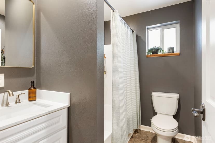 Property photo for 8843 Clearwater Lane SE, Port Orchard photo 16