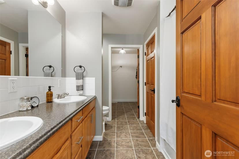 Property photo for 8843 Clearwater Lane SE, Port Orchard photo 20