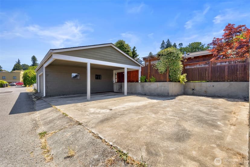 Property photo for 623 Kitsap Street, Port Orchard photo 35