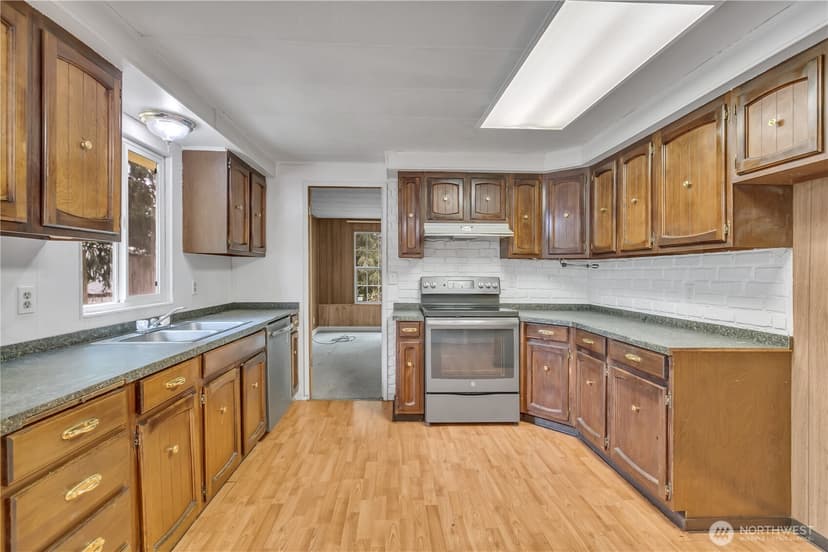 Property photo for 8214 191st Street E #2, Puyallup photo 11