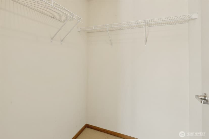 Property photo for 12334 31st Avenue NE #202, Seattle photo 20