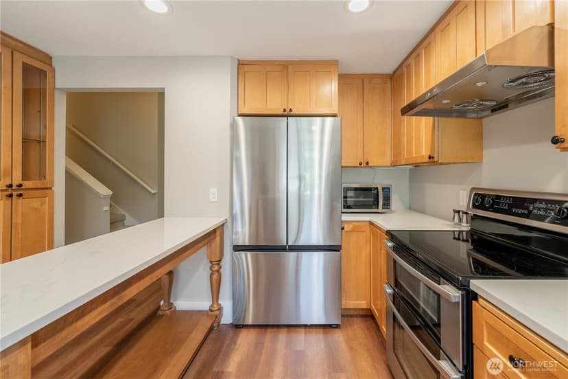 Property photo for 8005 120TH Street, Kirkland photo 12