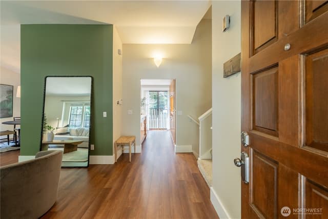 Property photo for 8005 120TH Street, Kirkland photo 4