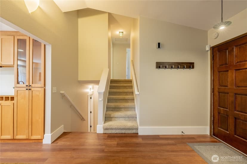 Property photo for 8005 120TH Street, Kirkland photo 16