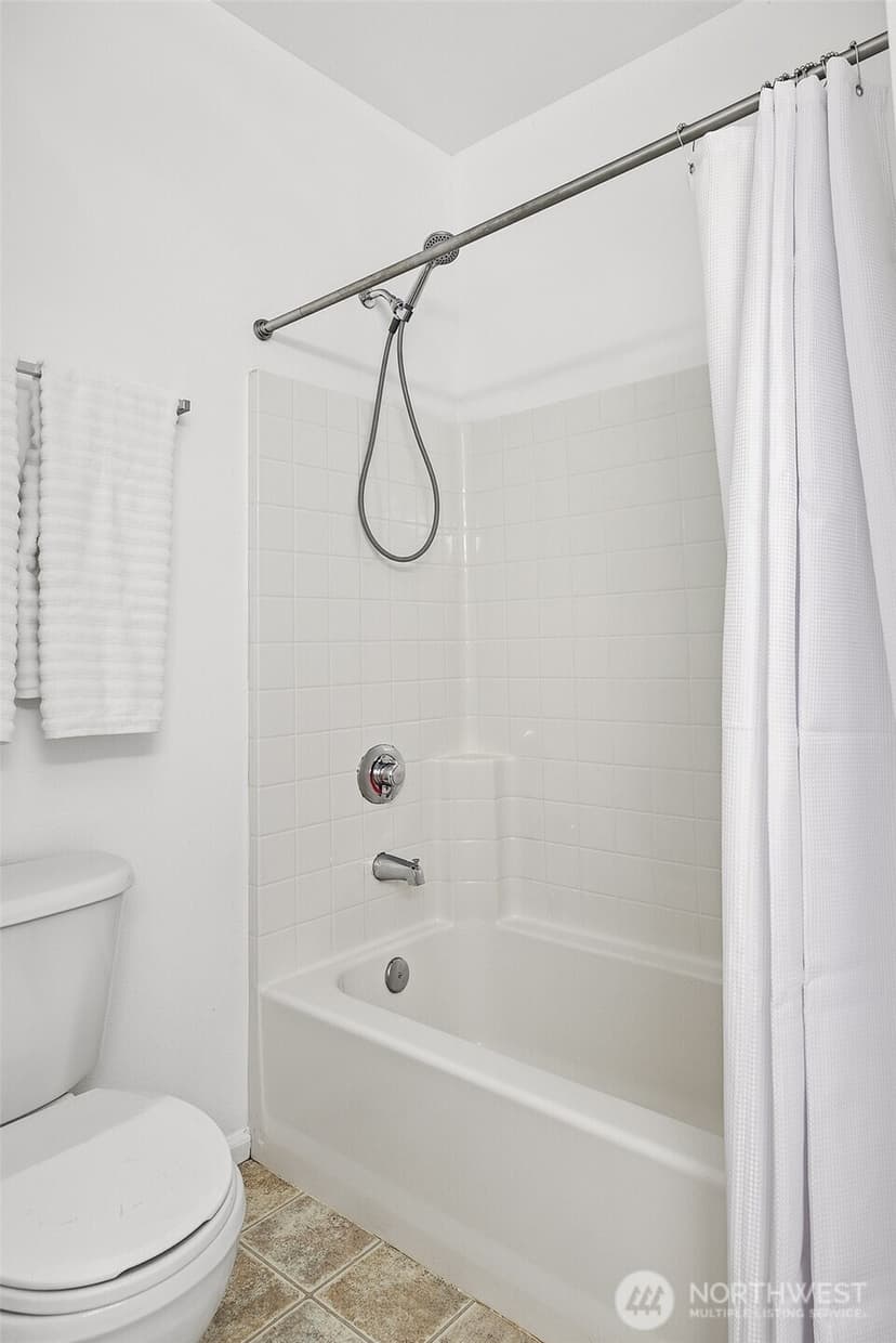 Property photo for 5802 Nathan Avenue SE, Auburn photo 28