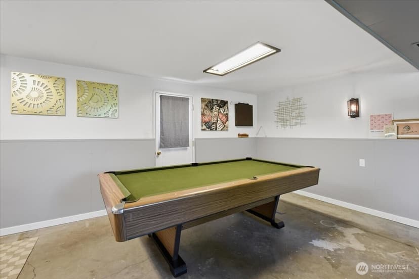 Property photo for 10236 11th Avenue SW, Seattle photo 29