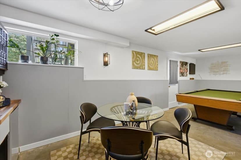 Property photo for 10236 11th Avenue SW, Seattle photo 26