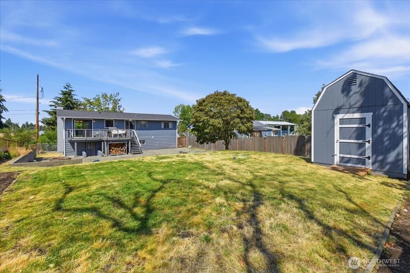 Property photo for 10236 11th Avenue SW, Seattle photo 37