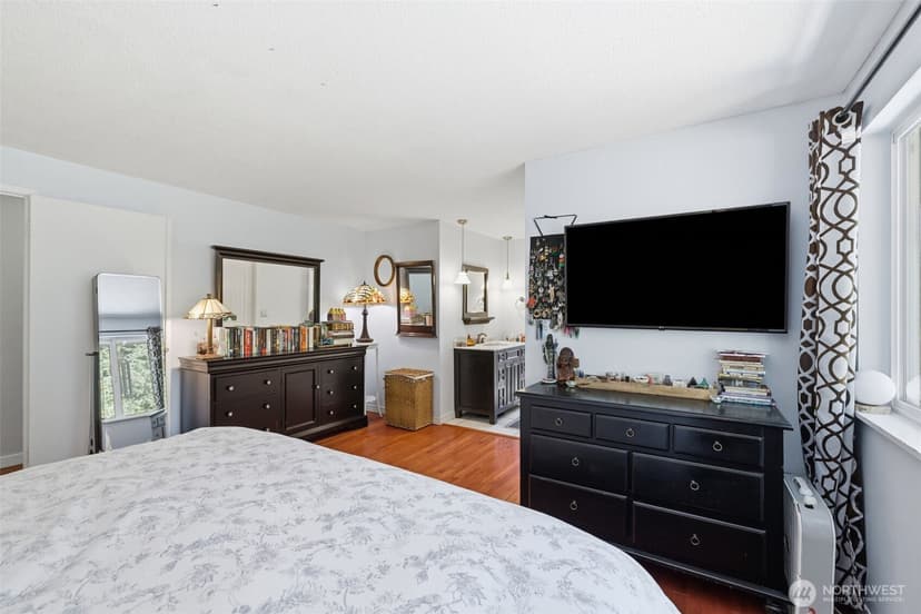 Property photo for 7221 Topaz Court SW, Lakewood photo 18