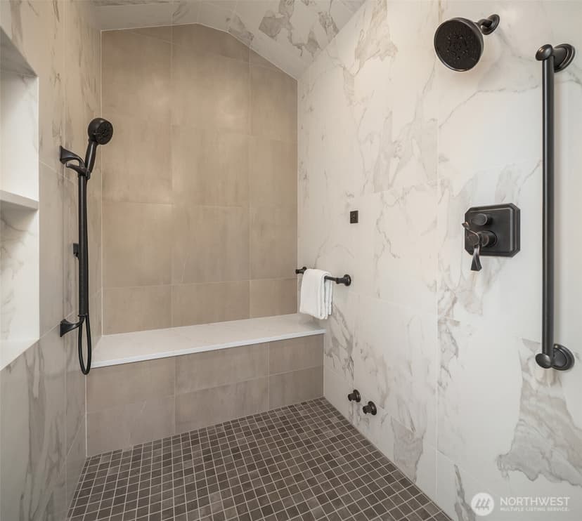 Property photo for 1764 Harrison Way NE, Issaquah photo 25