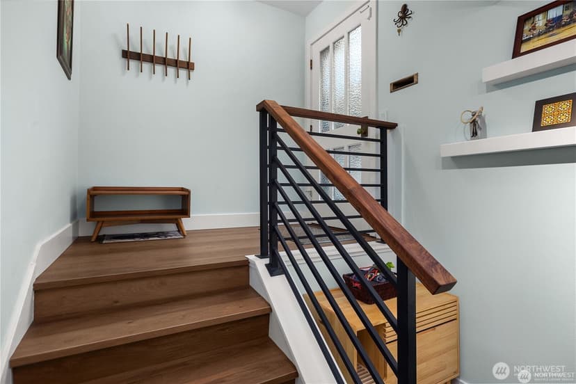 Property photo for 1524 NE 140th Street #D2, Seattle photo 8