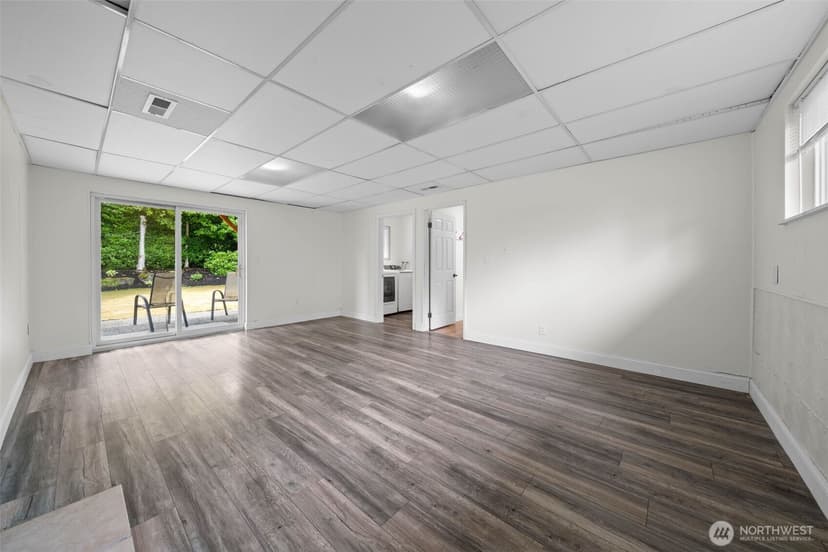 Property photo for 13402 60th Drive SE, Everett photo 34