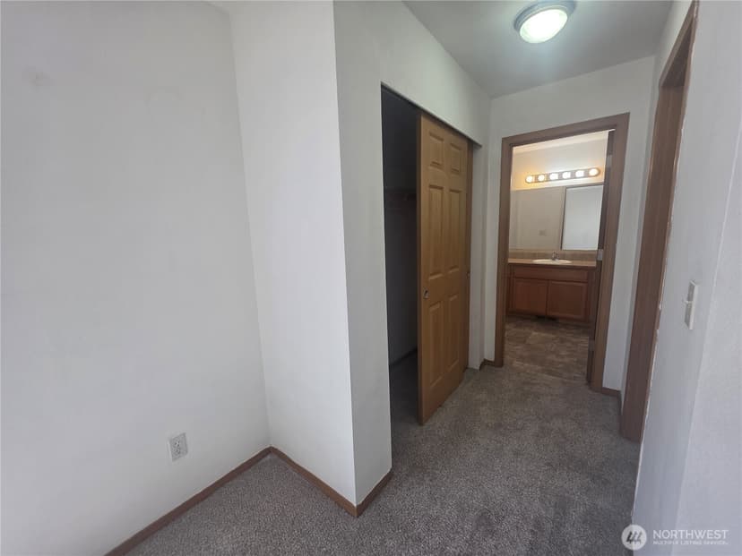 Property photo for 750 118th Street S, Tacoma photo 16