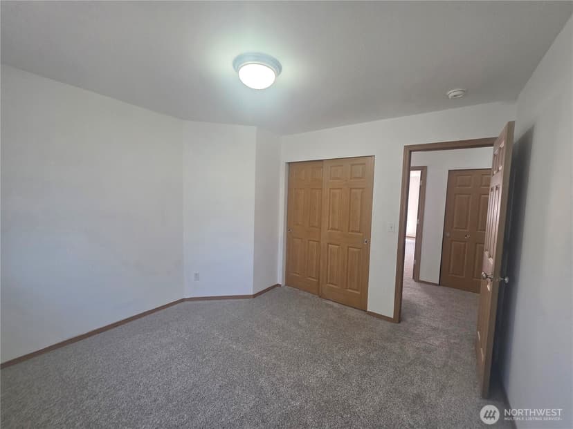 Property photo for 750 118th Street S, Tacoma photo 21