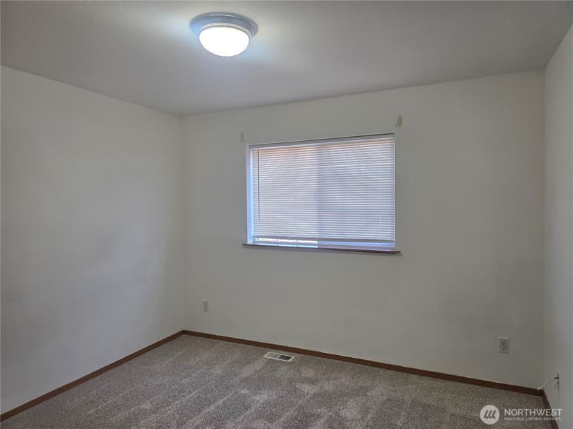 Property photo for 750 118th Street S, Tacoma photo 22