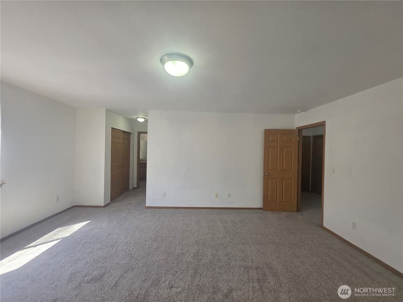 Property photo for 750 118th Street S, Tacoma photo 15