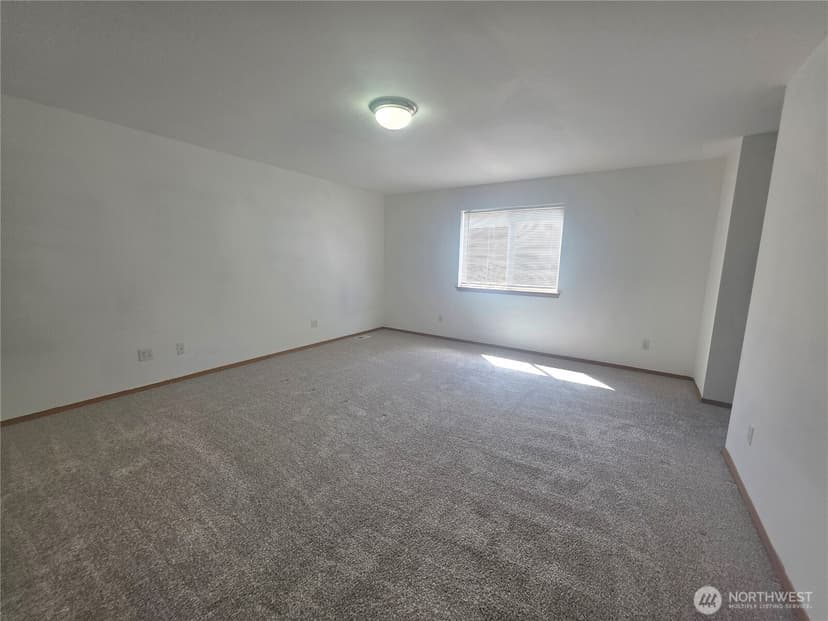 Property photo for 750 118th Street S, Tacoma photo 14
