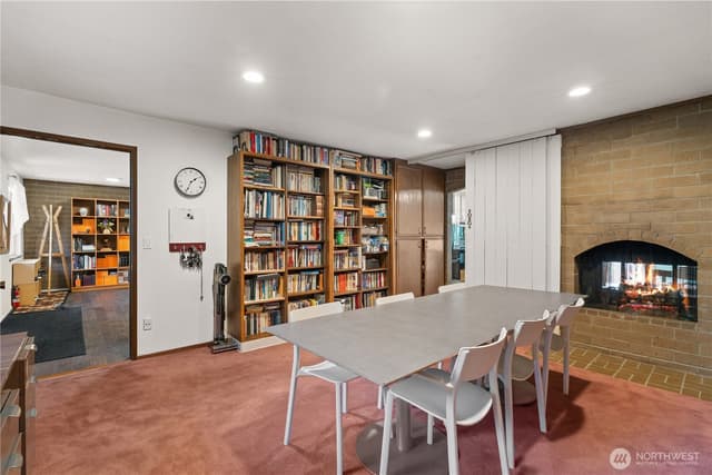 Property photo for 16058 36th Avenue NE, Lake Forest Park photo 5