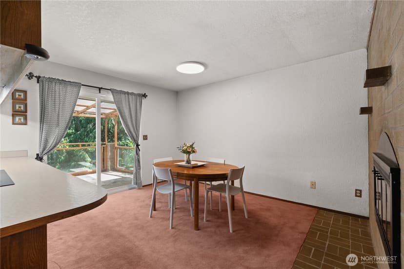 Property photo for 16058 36th Avenue NE, Lake Forest Park photo 13