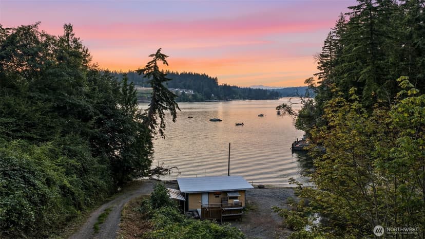 Property photo for 1303 38th Avenue Ct NW, Gig Harbor photo 6
