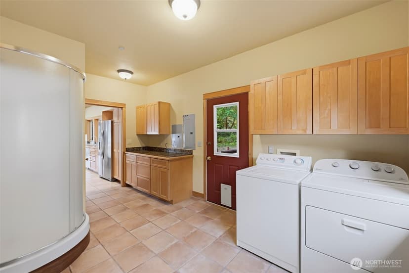 Property photo for 1303 38th Avenue Ct NW, Gig Harbor photo 31