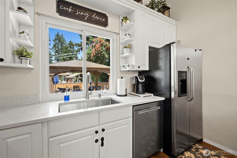 Property photo for 2522 230th Avenue NE, Sammamish photo 13