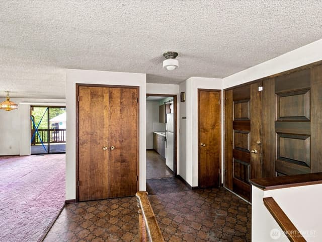 Property photo for 13463 MacAdam Road S, Tukwila photo 5