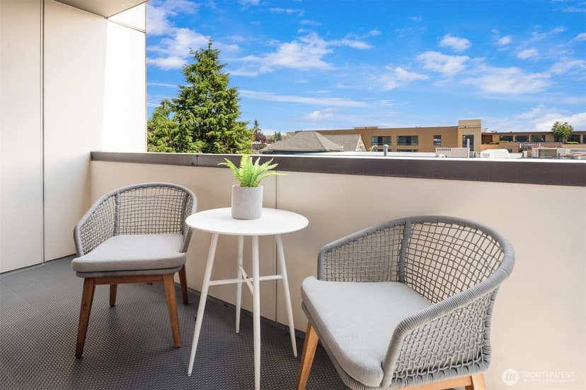 Property photo for 3924 Linden Avenue N #E, Seattle photo 17